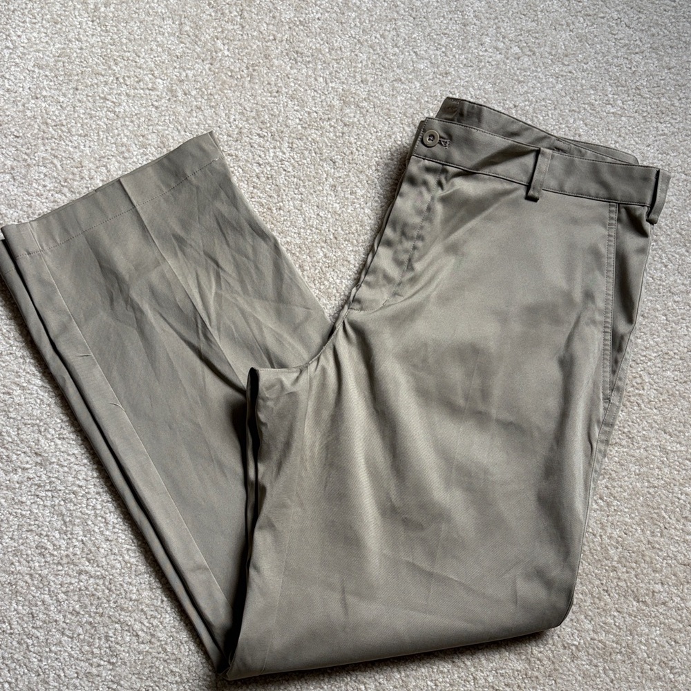 Nike Men's Khaki Chinos Golf